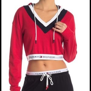 Tommy Hilfiger Cropped hoodie